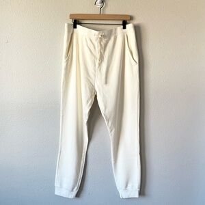 NWT Oliver Logan The Edwin Jogger in Cream- Size XXL